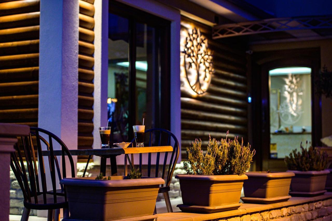 Albero Hotel Perama  Экстерьер фото